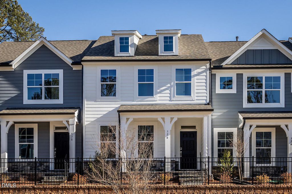 526 Traditions Grande Boulevard 12, Wake Forest, NC 27587