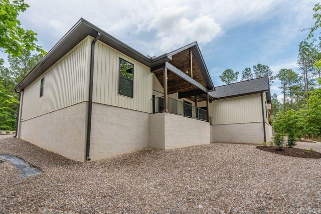 323 Maderas Drive, Hot Springs Village, AR 71909