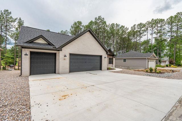 323 Maderas Drive, Hot Springs Village, AR 71909