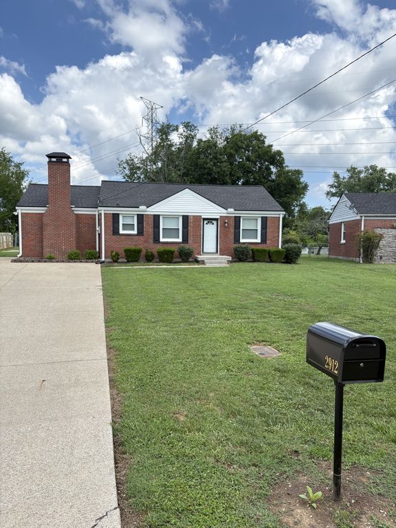 2912 Leatherwood Dr, Nashville, TN 37214
