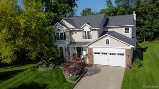 3094 Waldon Park Drive, Lake Orion, MI 48359