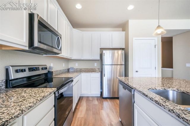 17855 Lake Side Drive, Monument, CO 80132