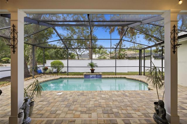 2603 COZUMEL DRIVE, Tampa, FL 33618