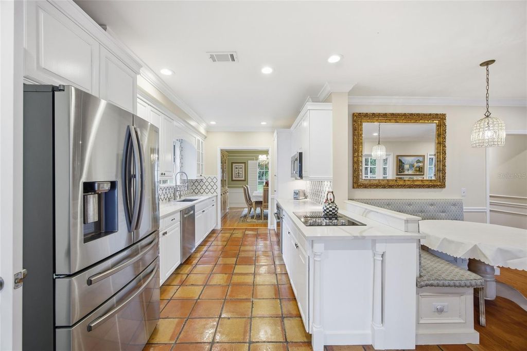 Image 13 of property listing at 2603 COZUMEL DRIVE, Tampa, FL 33618