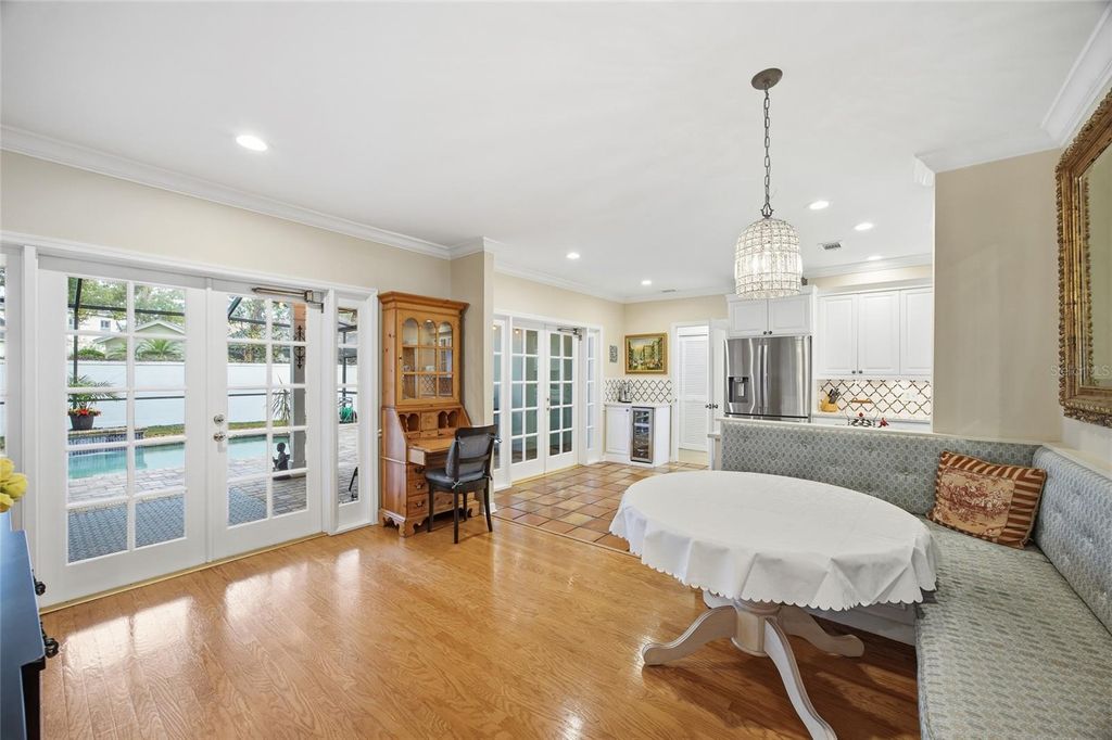 Image 16 of property listing at 2603 COZUMEL DRIVE, Tampa, FL 33618