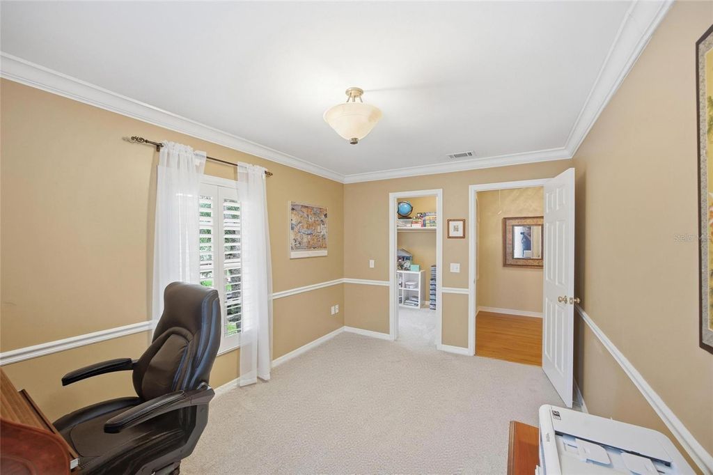 Image 33 of property listing at 2603 COZUMEL DRIVE, Tampa, FL 33618