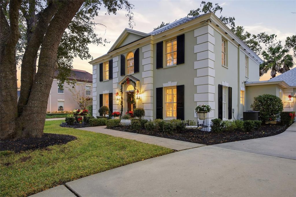 Image 42 of property listing at 2603 COZUMEL DRIVE, Tampa, FL 33618