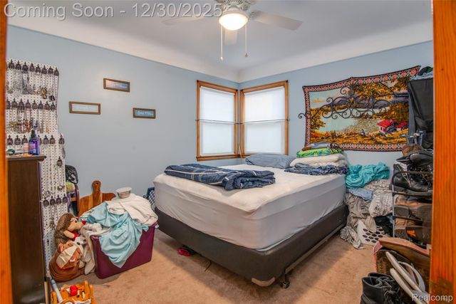 21858 Pleasant Avenue, Eastpointe, MI 48021