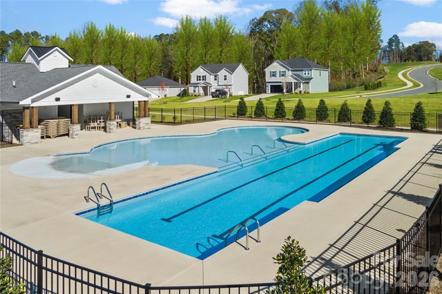 1820 Berksdale Court, Denver, NC 28037