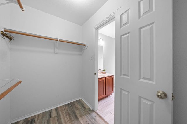 694 St Croix Street, Alvin, TX 77511