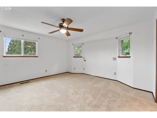11865 Nw MARYLEE Ct, Portland, OR 97229
