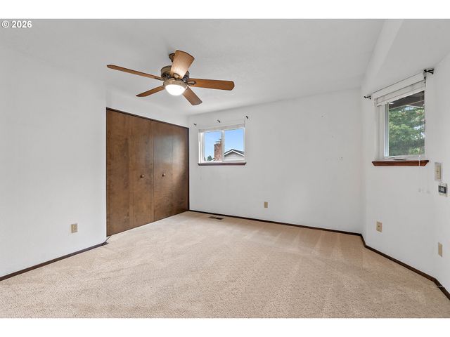 11865 Nw MARYLEE Ct, Portland, OR 97229