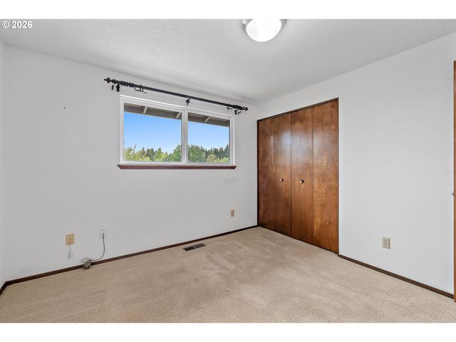11865 Nw MARYLEE Ct, Portland, OR 97229