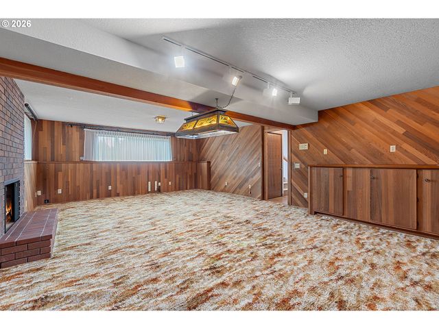 11865 Nw MARYLEE Ct, Portland, OR 97229