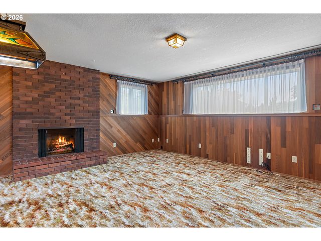 11865 Nw MARYLEE Ct, Portland, OR 97229