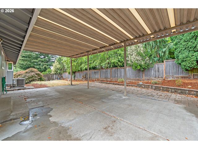11865 Nw MARYLEE Ct, Portland, OR 97229