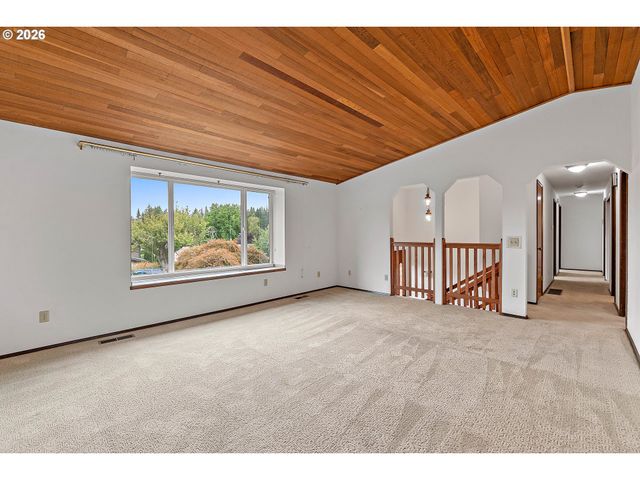 11865 Nw MARYLEE Ct, Portland, OR 97229