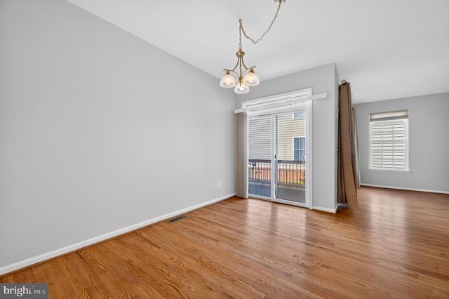10582 POAGUES BATTERY DR, Bristow, VA 20136