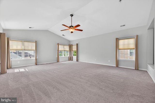 10582 POAGUES BATTERY DR, Bristow, VA 20136