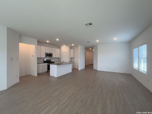 31833 Shrubland Drive, Bulverde, TX 78163
