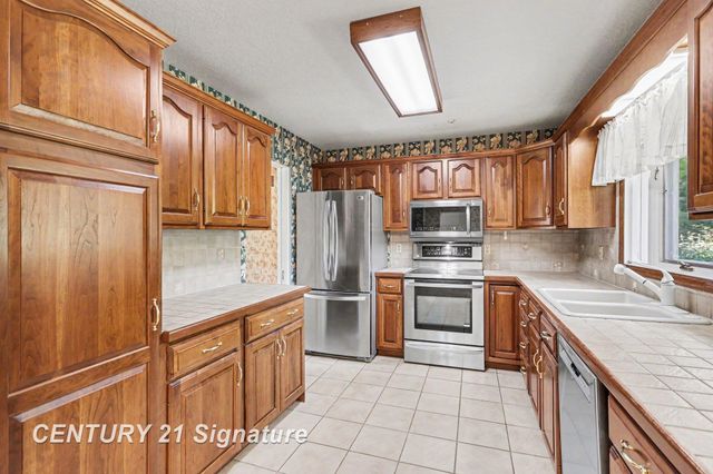 57 E Hannum Boulevard, Saginaw, MI 48602