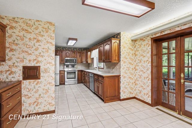 57 E Hannum Boulevard, Saginaw, MI 48602