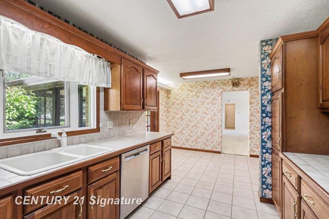57 E Hannum Boulevard, Saginaw, MI 48602