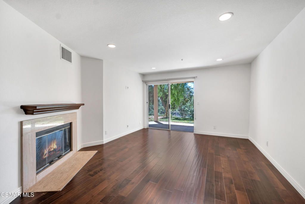 5744 Oak Bend Lane 108, Oak Park, CA 91377 — photo 5