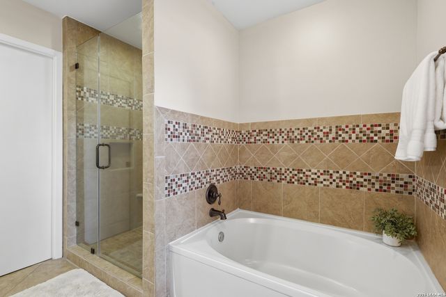 16614 Calico Creek Drive, San Antonio, TX 78247