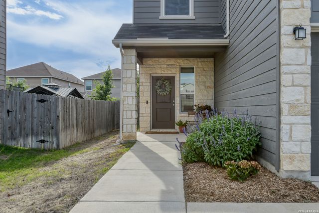 8223 Stoeger Path, San Antonio, TX 78253