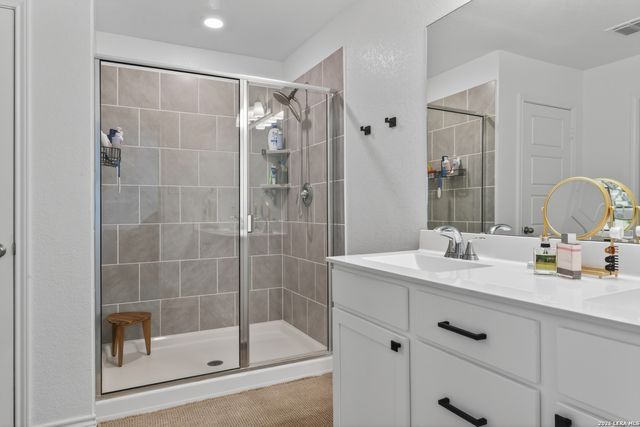 8223 Stoeger Path, San Antonio, TX 78253