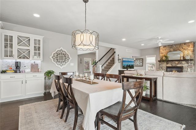 7727 Natalie Ln, North Huntingdon, PA 15642
