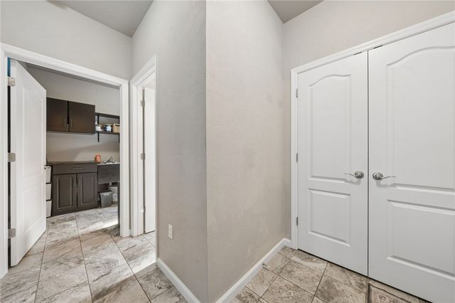 7727 Natalie Ln, North Huntingdon, PA 15642