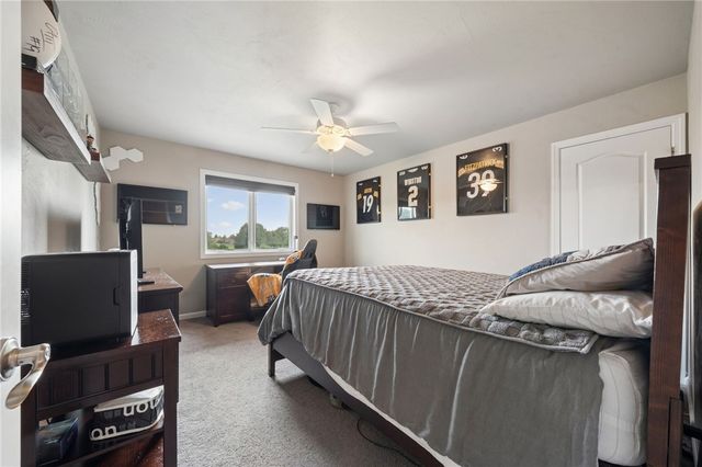 7727 Natalie Ln, North Huntingdon, PA 15642