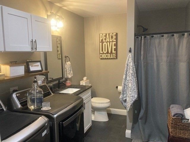 75 Kendall Street, Granby, MA 01033