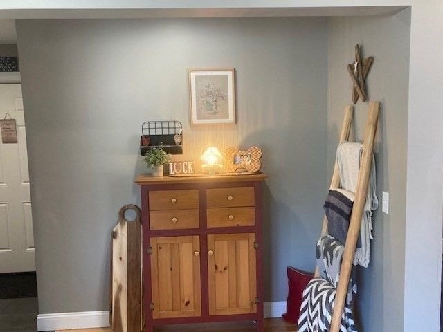 75 Kendall Street, Granby, MA 01033