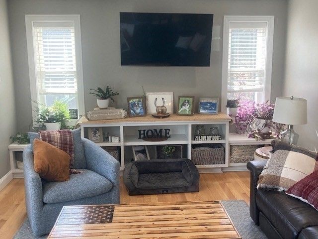 75 Kendall Street, Granby, MA 01033