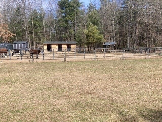 75 Kendall Street, Granby, MA 01033