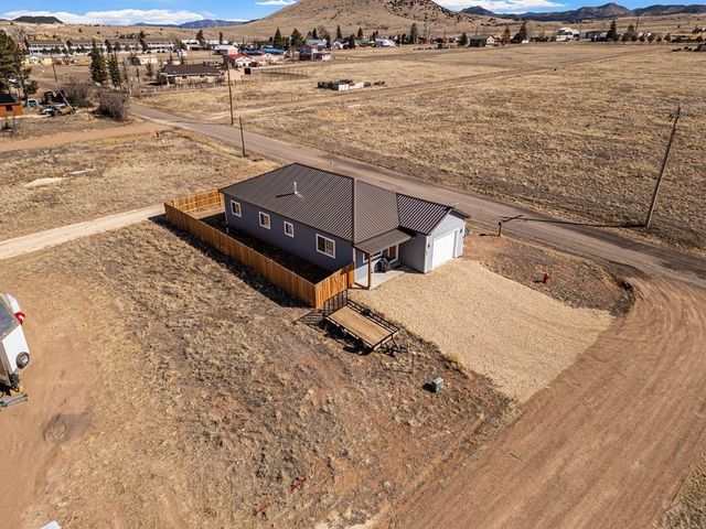 615 Fourth St, Silver Cliff, CO 81252