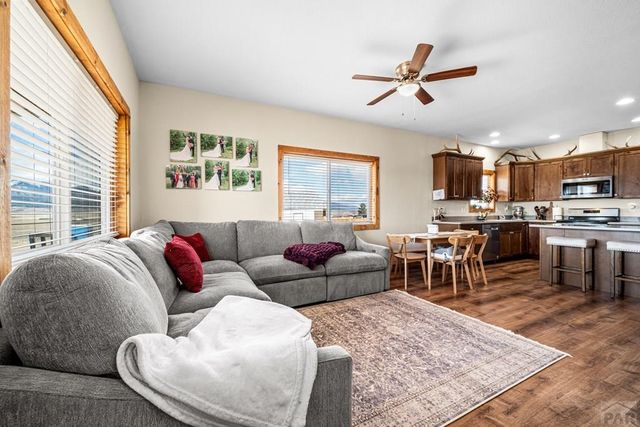 615 Fourth St, Silver Cliff, CO 81252