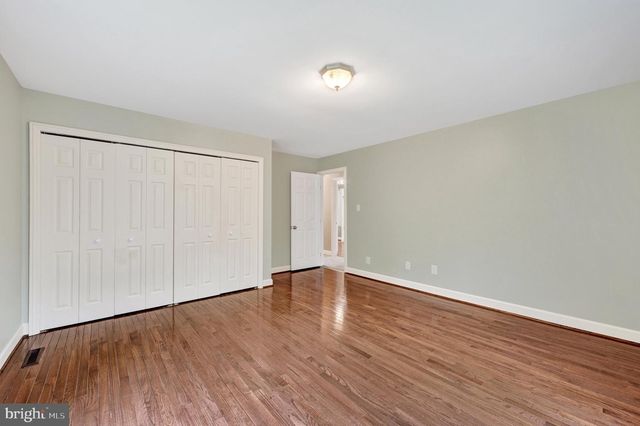 14210 GREENCROFT LN, Cockeysville, MD 21030