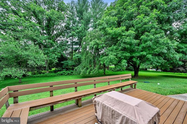 14210 GREENCROFT LN, Cockeysville, MD 21030