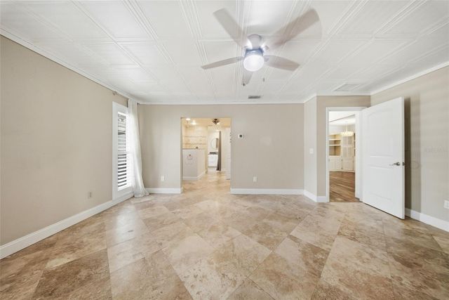 1135 WISPER RUN COURT, Lutz, FL 33558