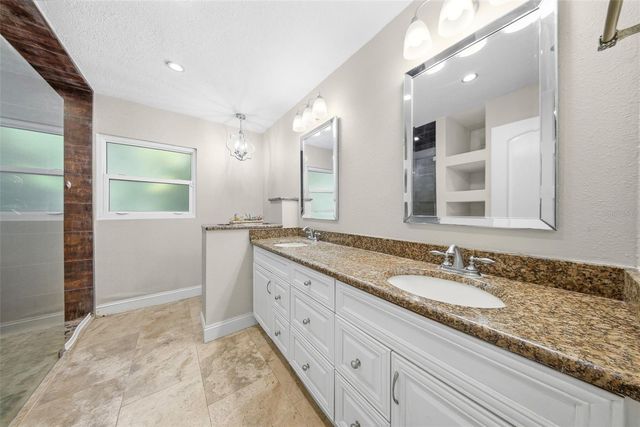 1135 WISPER RUN COURT, Lutz, FL 33558