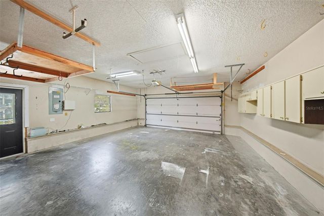 1135 WISPER RUN COURT, Lutz, FL 33558