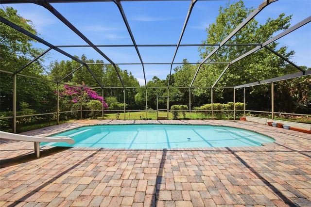 1135 WISPER RUN COURT, Lutz, FL 33558