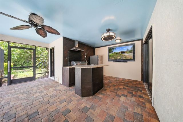 1135 WISPER RUN COURT, Lutz, FL 33558