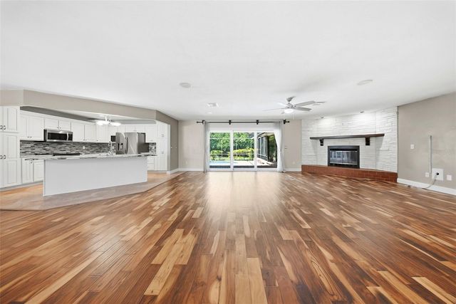 1135 WISPER RUN COURT, Lutz, FL 33558