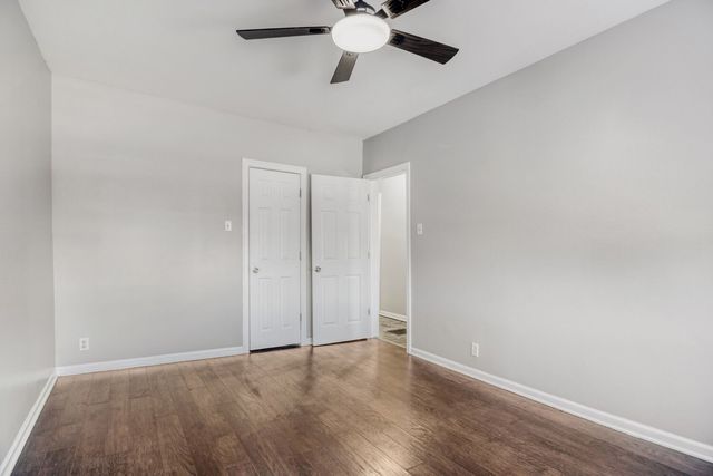 7938 S Loomis Boulevard, Chicago, IL 60620