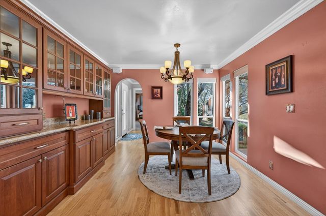 3937 Rustic Rd, Cameron Park, CA 95682